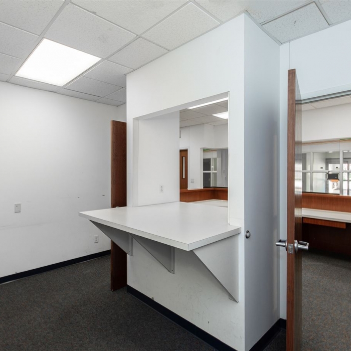 photo of property QC7040379